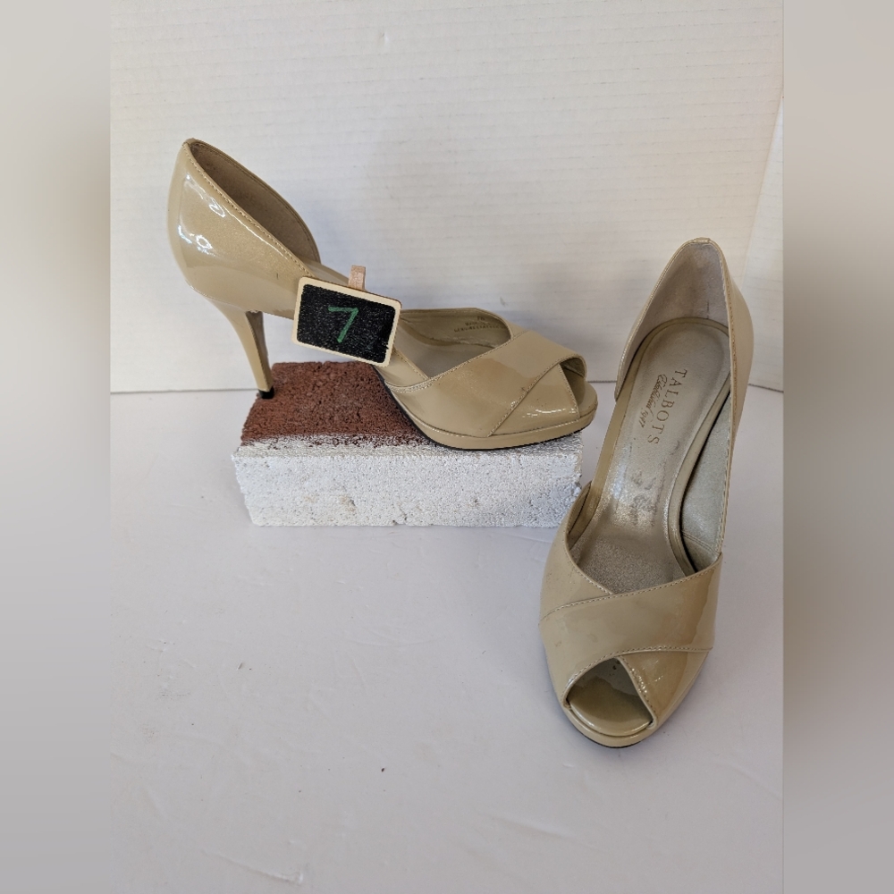 Talbots Shoes Cream Peep Toe Slight Platefom 5 Inches Heels 7W